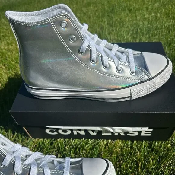 Women’s Chuck Taylor All Star Metallic Converse Size 8 - Picture 4 of 6